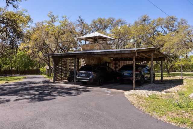 132 Ridge, Boerne, TX 78006