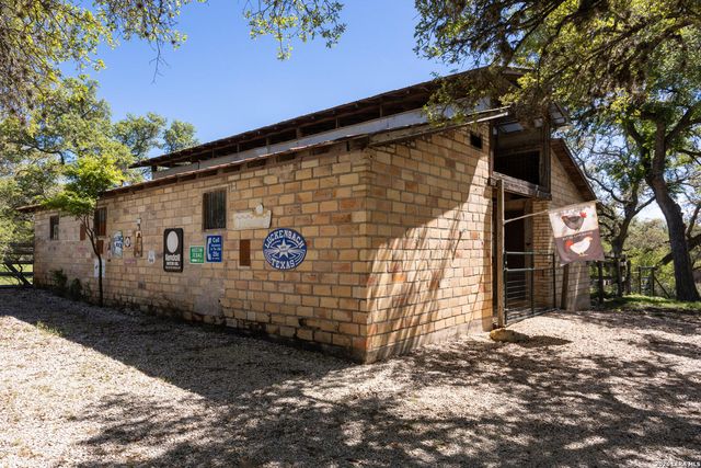 132 Ridge, Boerne, TX 78006