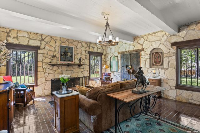 132 Ridge, Boerne, TX 78006