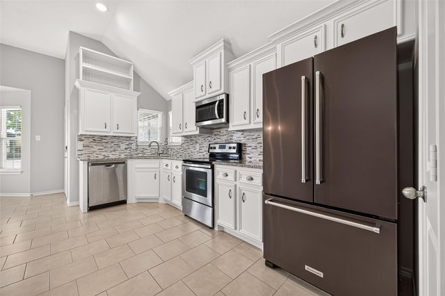 16908 W Juneau, Montgomery, TX 77316