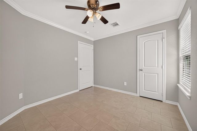 16908 W Juneau, Montgomery, TX 77316