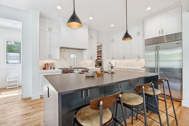 7149 Pasadena Avenue, Dallas, TX 75214