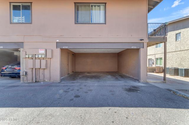 4757 E BELLEVIEW Street, Phoenix, AZ 85008