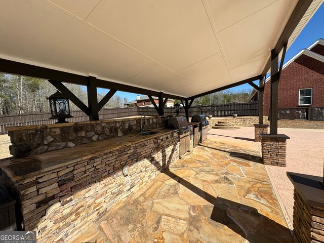 1015 N Walkers Mill Road, Griffin, GA 30223