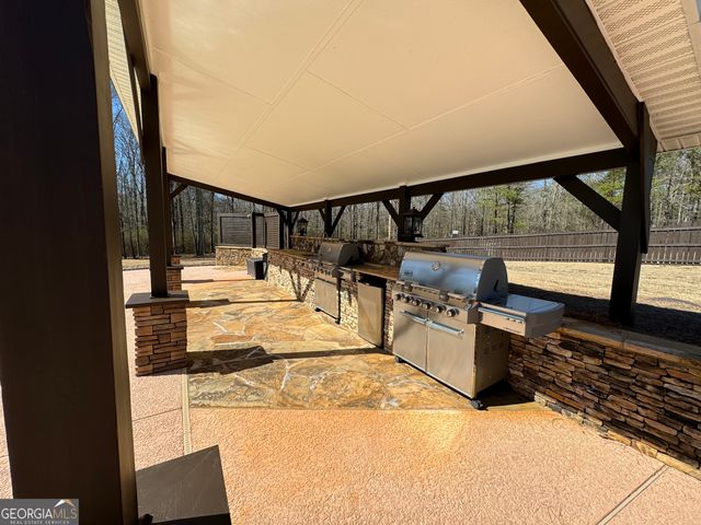 1015 N Walkers Mill Road, Griffin, GA 30223