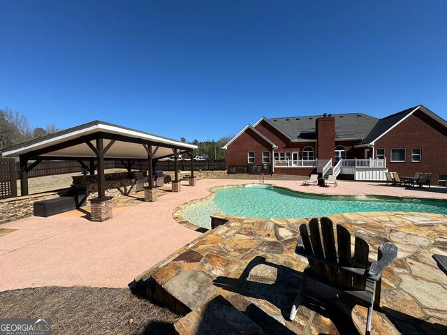 1015 N Walkers Mill Road, Griffin, GA 30223