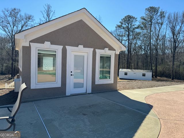 1015 N Walkers Mill Road, Griffin, GA 30223