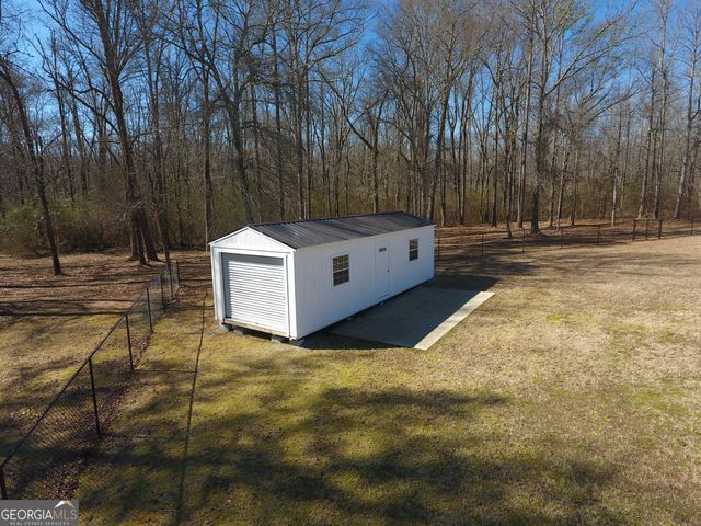 1015 N Walkers Mill Road, Griffin, GA 30223