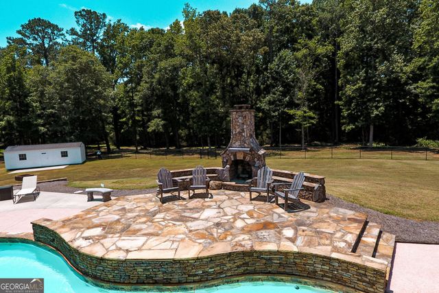 1015 N Walkers Mill Road, Griffin, GA 30223