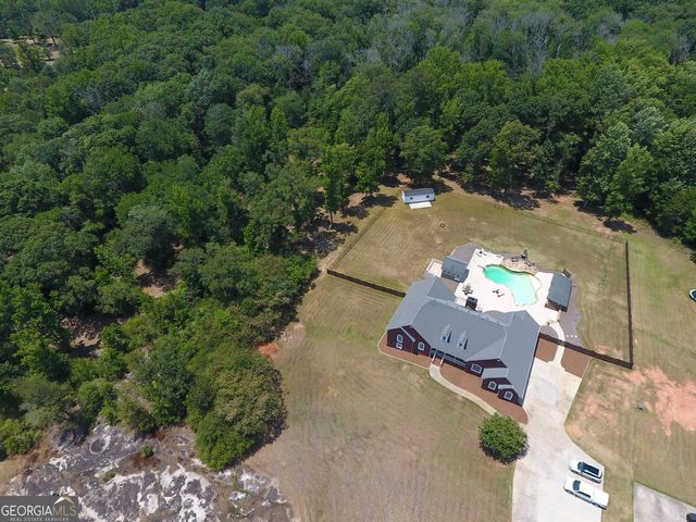 1015 N Walkers Mill Road, Griffin, GA 30223