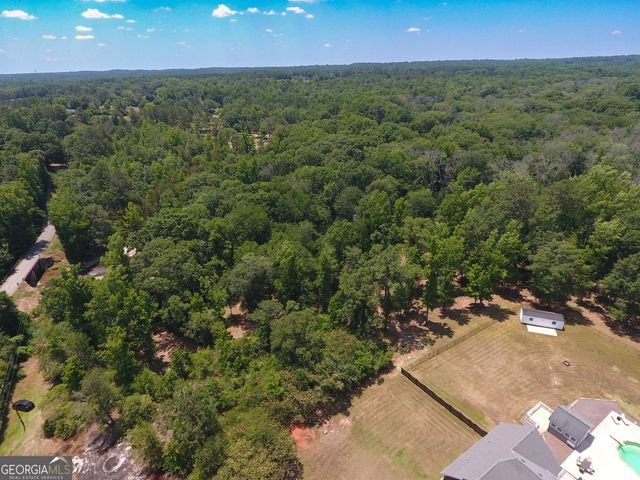 1015 N Walkers Mill Road, Griffin, GA 30223