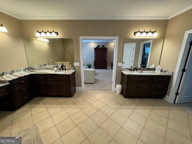 1015 N Walkers Mill Road, Griffin, GA 30223