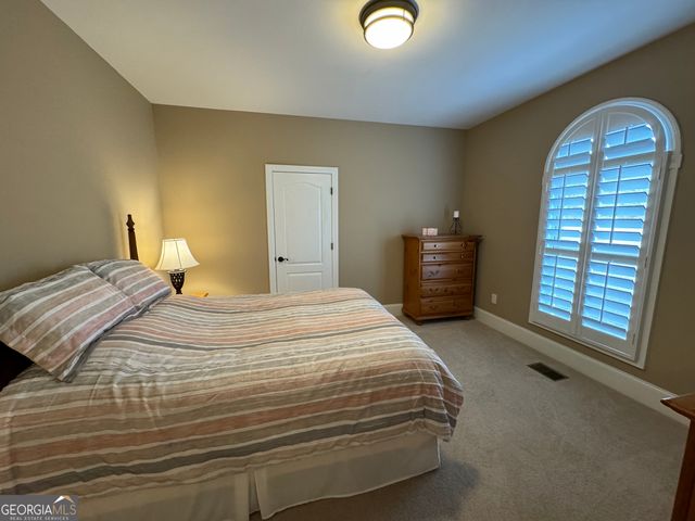 1015 N Walkers Mill Road, Griffin, GA 30223
