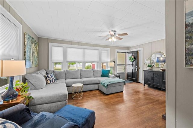 128 Avon Street, Mocksville, NC 27028
