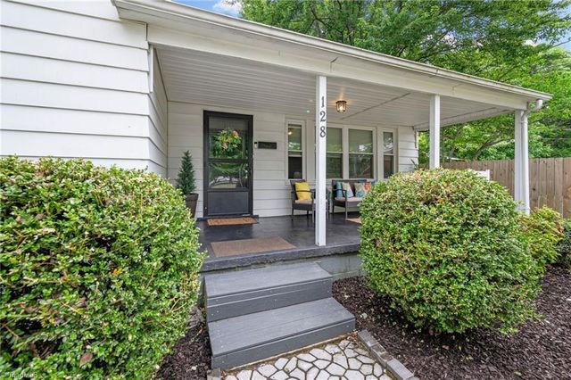 128 Avon Street, Mocksville, NC 27028