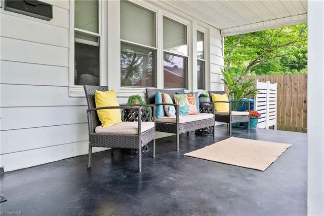 128 Avon Street, Mocksville, NC 27028