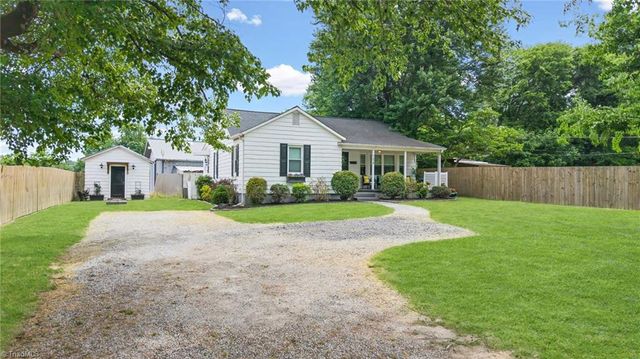128 Avon Street, Mocksville, NC 27028
