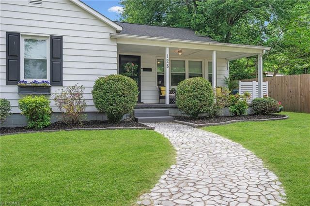 128 Avon Street, Mocksville, NC 27028