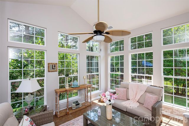 6103 Breckfield Court, Charlotte, NC 28278