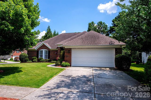 6103 Breckfield Court, Charlotte, NC 28278