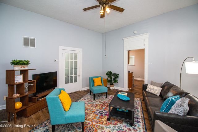 1825 Frankfort Ave, Louisville, KY 40206