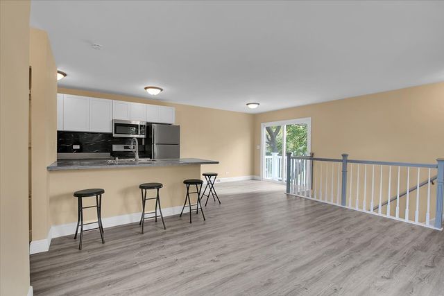 488 Darlene Lane D, Glendale Heights, IL 60139