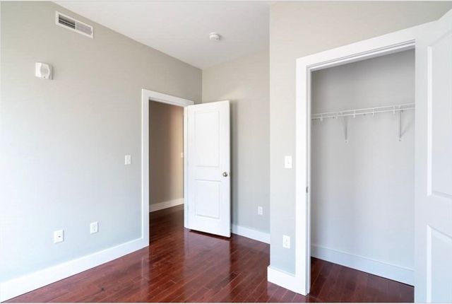 33 Covington 1, Boston, MA 02127