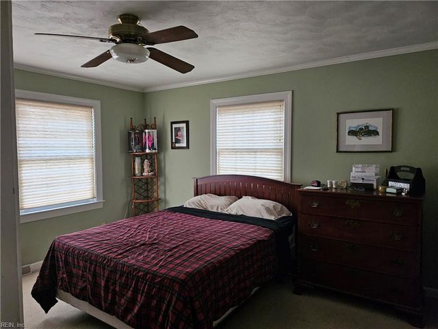 107 Cherry Point DR, Yorktown, VA 23692