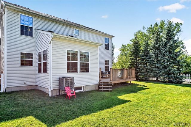 3 Scooter Lane, Hamburg, NY 14075