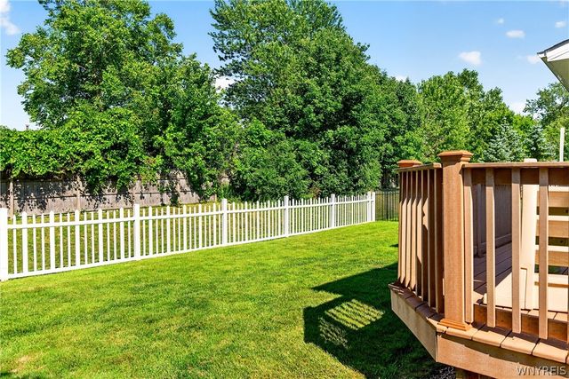 3 Scooter Lane, Hamburg, NY 14075