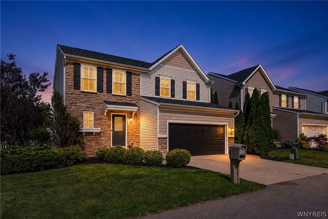 3 Scooter Lane, Hamburg, NY 14075