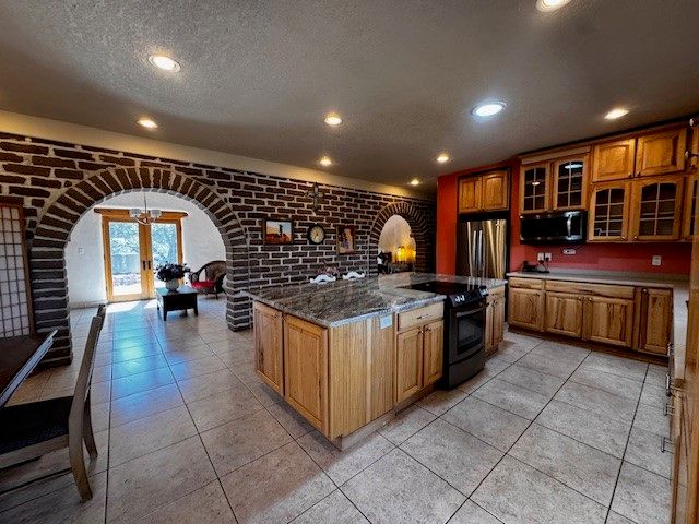 7 Azulejo Court West, Santa Fe, NM 87508
