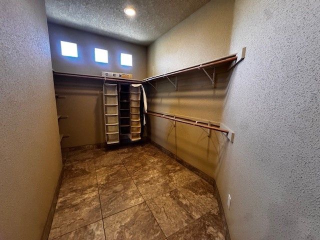 7 Azulejo Court West, Santa Fe, NM 87508