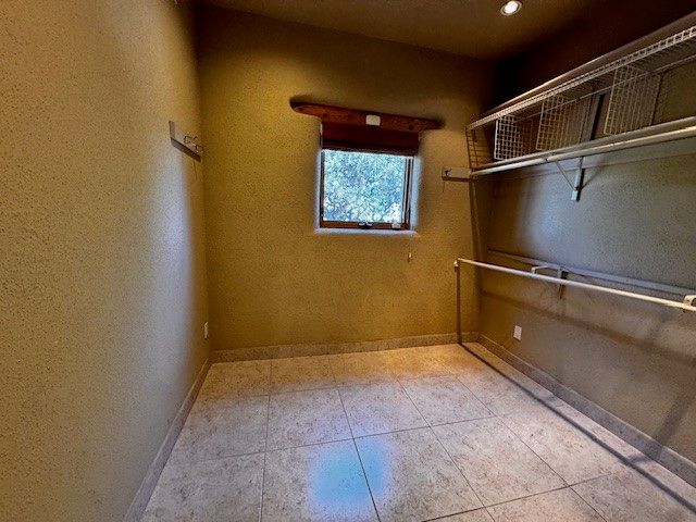 7 Azulejo Court West, Santa Fe, NM 87508