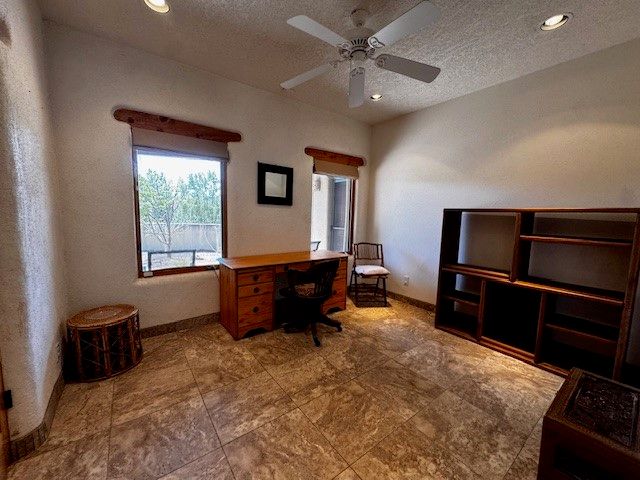 7 Azulejo Court West, Santa Fe, NM 87508