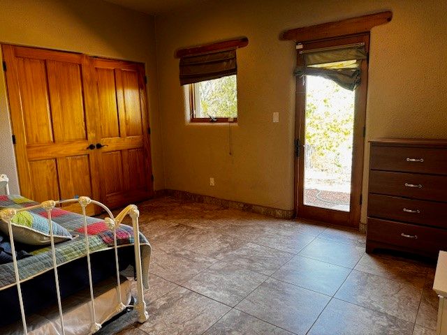 7 Azulejo Court West, Santa Fe, NM 87508