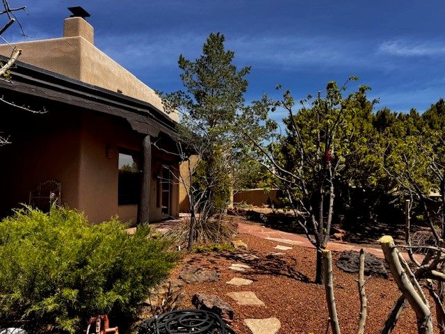 7 Azulejo Court West, Santa Fe, NM 87508