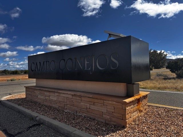 7 Azulejo Court West, Santa Fe, NM 87508