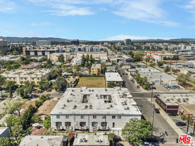 5330 Satsuma Avenue, North Hollywood (los Angeles), CA 91601