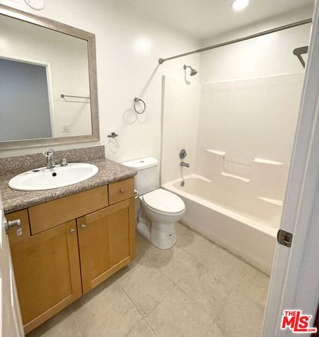 5330 Satsuma Avenue, North Hollywood (los Angeles), CA 91601