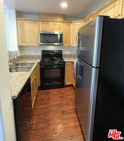 5330 Satsuma Avenue, North Hollywood (los Angeles), CA 91601