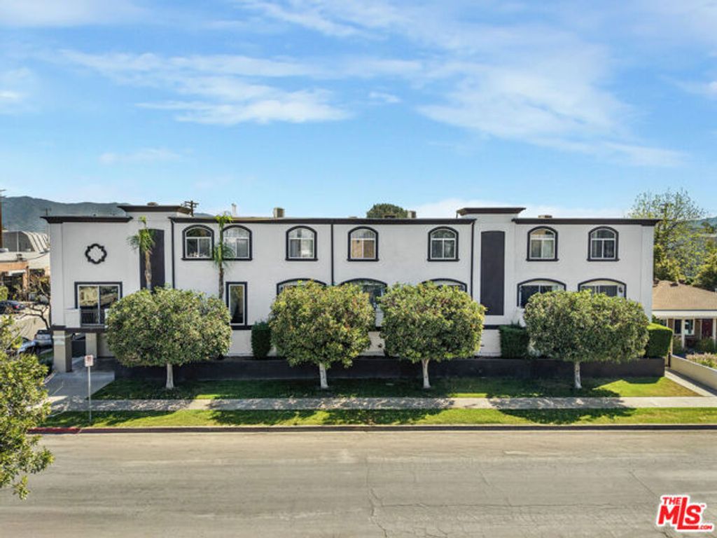 5330 Satsuma Avenue, North Hollywood (los Angeles), CA 91601