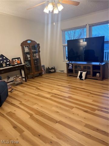 8672 Ridgeview Road, Chandlersville, OH 43727