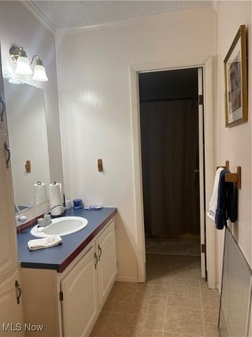 8672 Ridgeview Road, Chandlersville, OH 43727