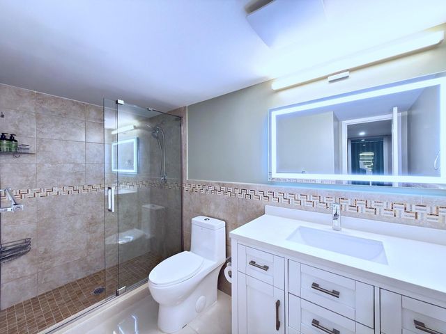 3546 S Ocean Boulevard 515, South Palm Beach, FL 33480