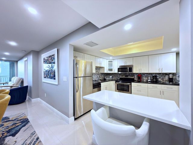 3546 S Ocean Boulevard 515, South Palm Beach, FL 33480