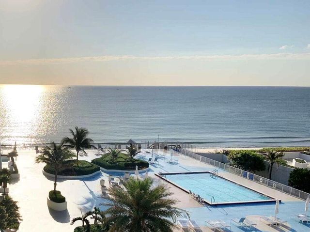 3546 S Ocean Boulevard 515, South Palm Beach, FL 33480