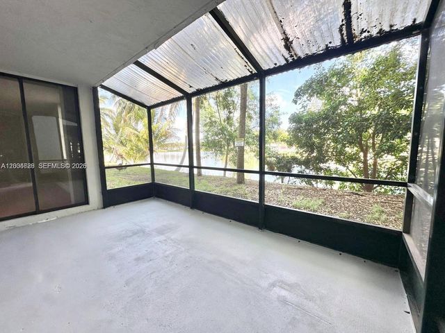 8215 SW 152nd Ave G-106, Miami, FL 33193