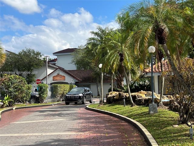 8215 SW 152nd Ave G-106, Miami, FL 33193