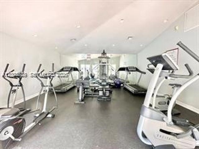 8215 SW 152nd Ave G-106, Miami, FL 33193